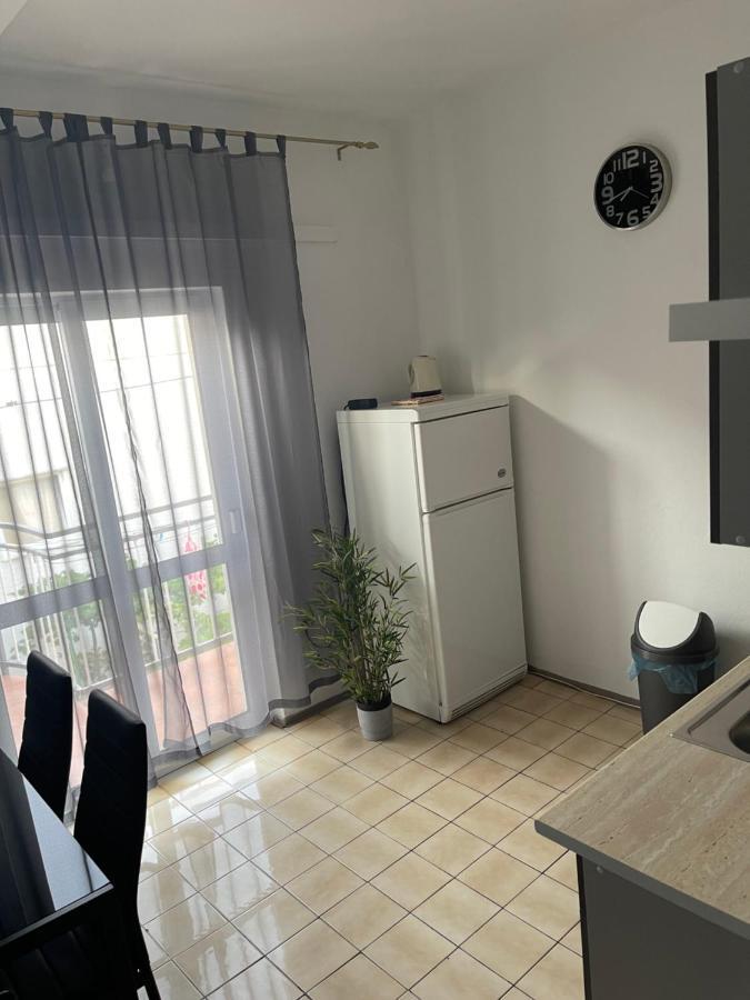 Apartmani Frane Tribunj  Luaran gambar